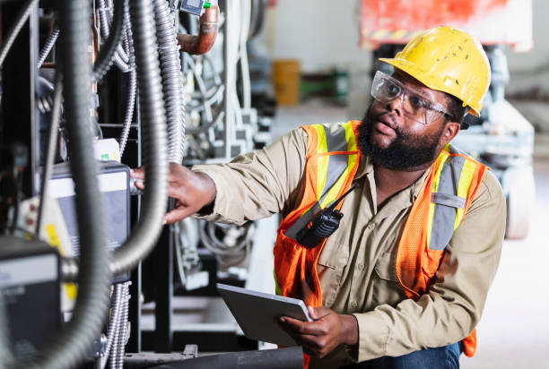 Best Local Electrician Companies  in Fairfax, OH